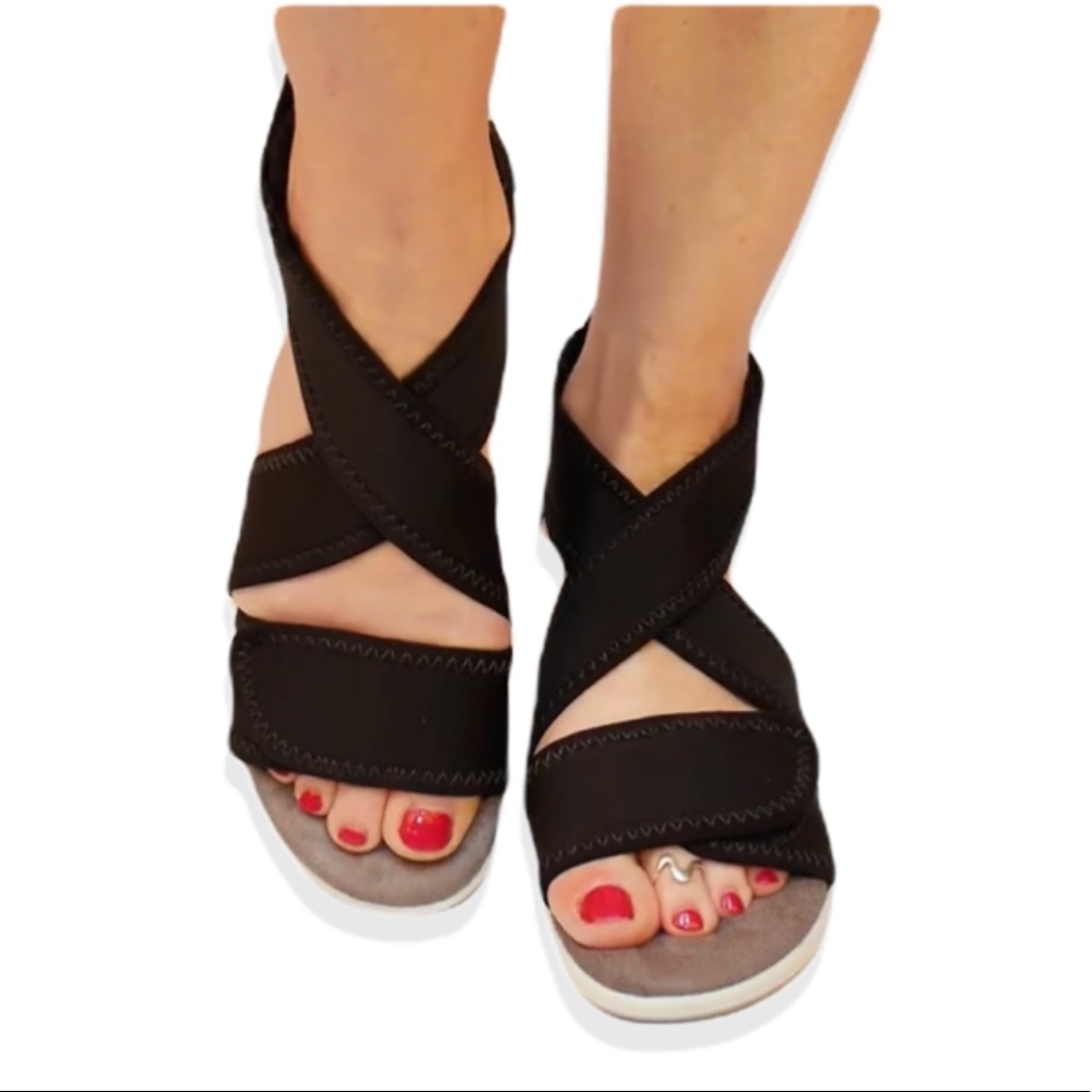Walking Cradles Strappy Sandals Stardust Wedge Black Size 6 WW